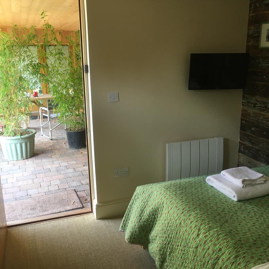 Bed and Breakfast Widbrook Barns Брадфорд на Аэвен Экстерьер фото